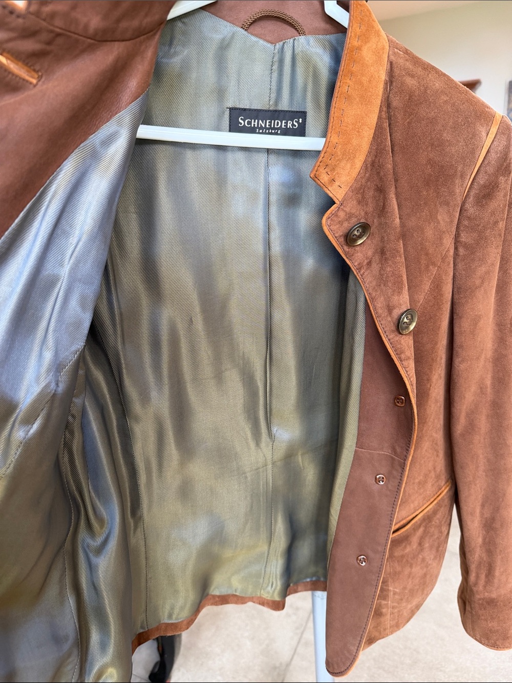 Schneiders Salzburg Trachten-style Brown 100% Goat Skin Suede Women's Jacket sz8 - Picture 5 of 15
